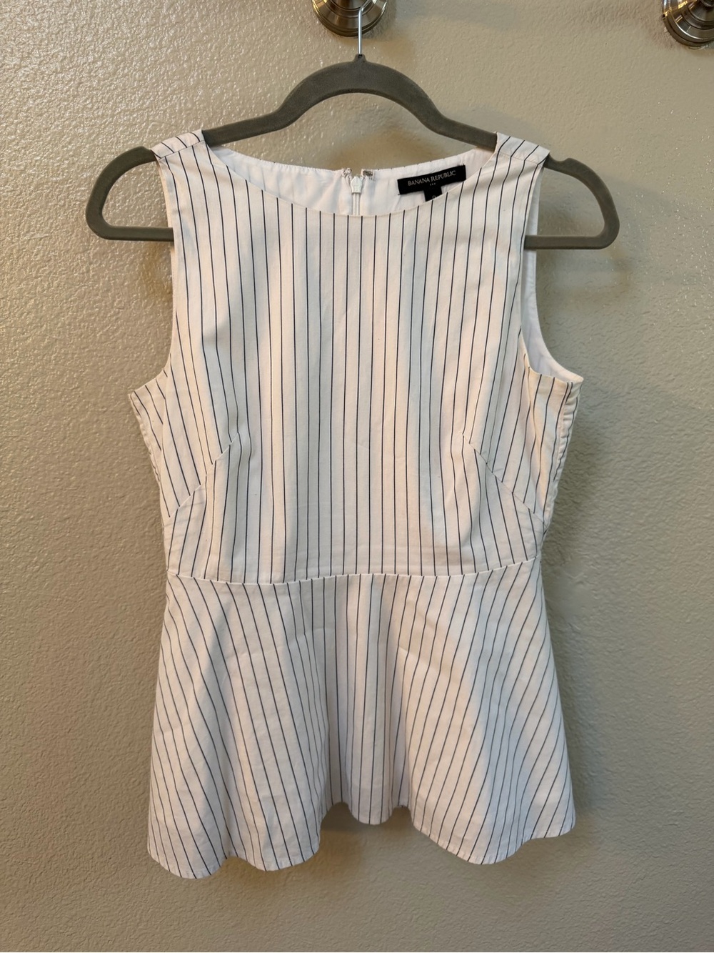 Banana Republic White Sleeveless Pinstripe Peplum Top